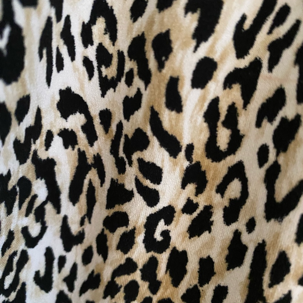 White House Black Market Animal Print Blouse - Picture 3 of 8
